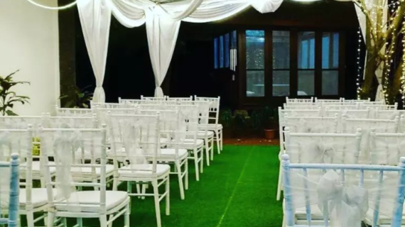 Harga Sewa Bangku Tiffany untuk Acara Anda: Pilihan Elegan dengan Harga Terjangkau