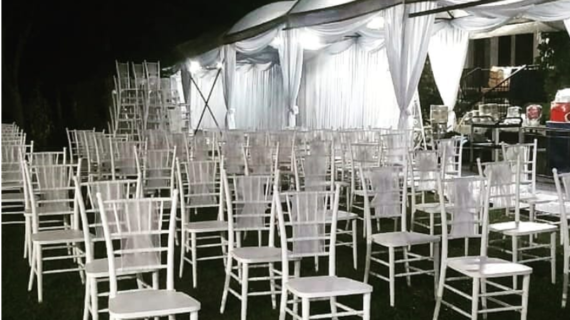 Harga Rental Bangku Tiffany: Pilihan Elegan untuk Acara Anda