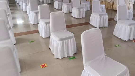 Sewa Bangku Futura: Pilihan Tepat untuk Acara Formal dan Elegan