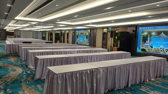 Sewa Meja Kantor: Solusi Efisien untuk Kebutuhan Bisnis Sementara