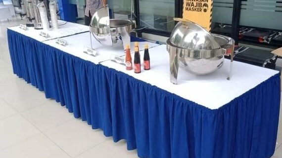 Sewa Meja Prasmanan Terdekat: Solusi Praktis untuk Acara Anda