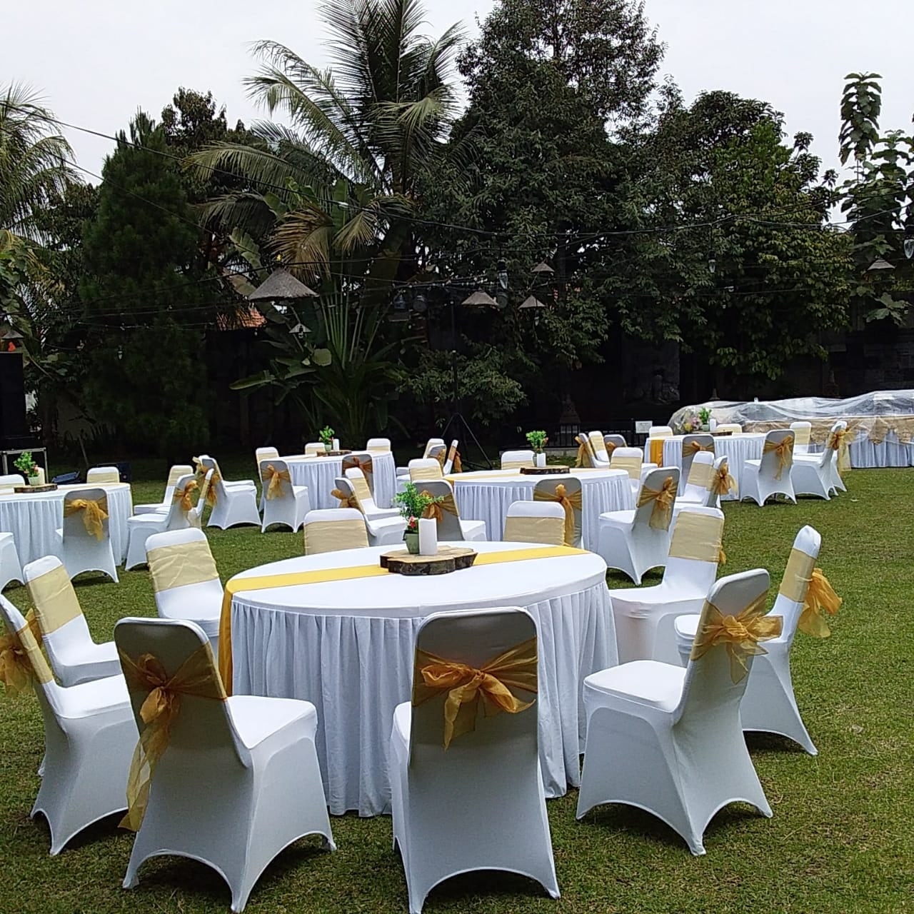 Harga Sewa Round Table 2025 – Pilihan Meja Bundar untuk Acara Elegan