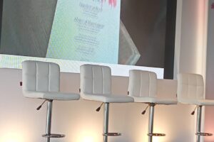 Jasa Sewa Kursi untuk Berbagai Acara – Praktis, Murah & Berkualitas