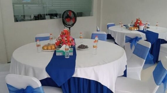 Sewa Meja Round Table – Pilihan Elegan untuk Berbagai Acara