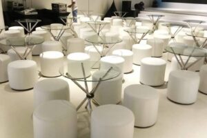 Sewa Meja Kursi Café – Solusi Praktis untuk Acara dan Bisnis