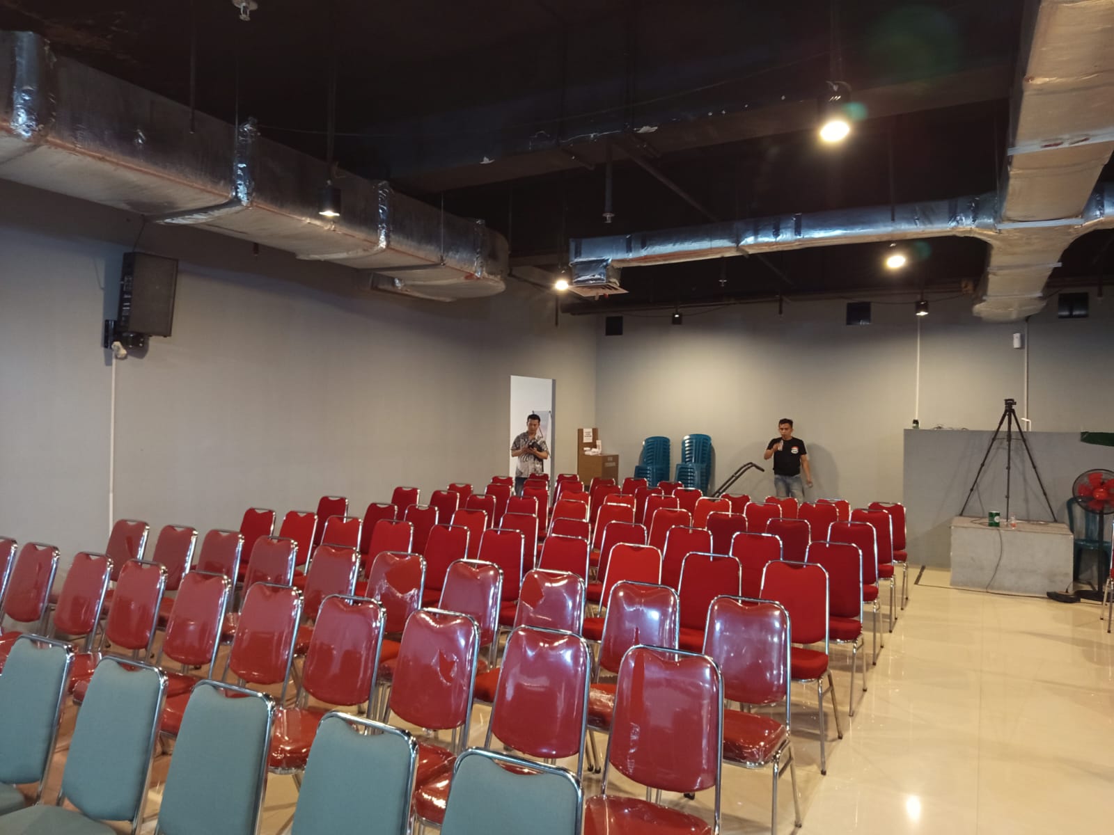Sewa Kursi Futura Tangerang untuk Acara Nyaman dan Elegan