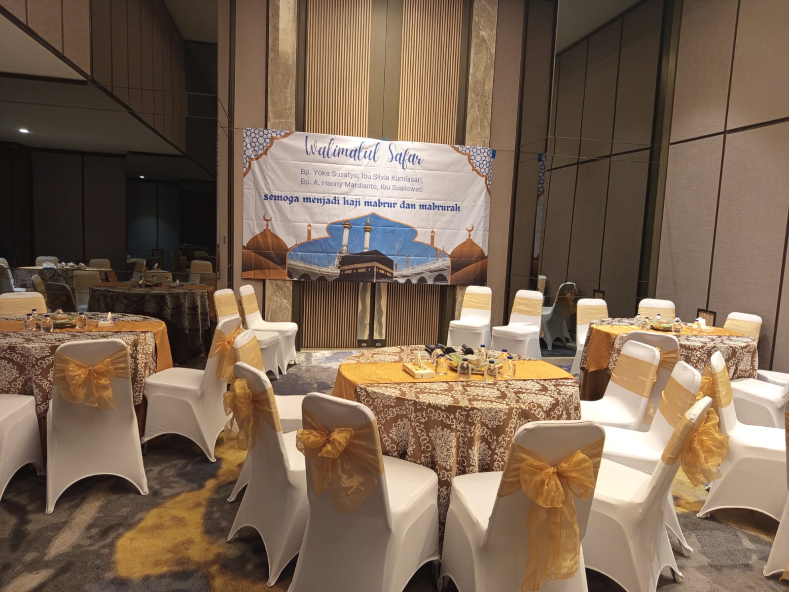 Harga Sewa Round Table – Pilihan Meja Elegan untuk Acara