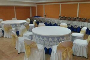 Sewa Meja Makan – Solusi Praktis untuk Acara Anda