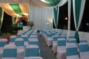 Sewa Tenda Kursi Terdekat – Solusi Praktis untuk Berbagai Acara
